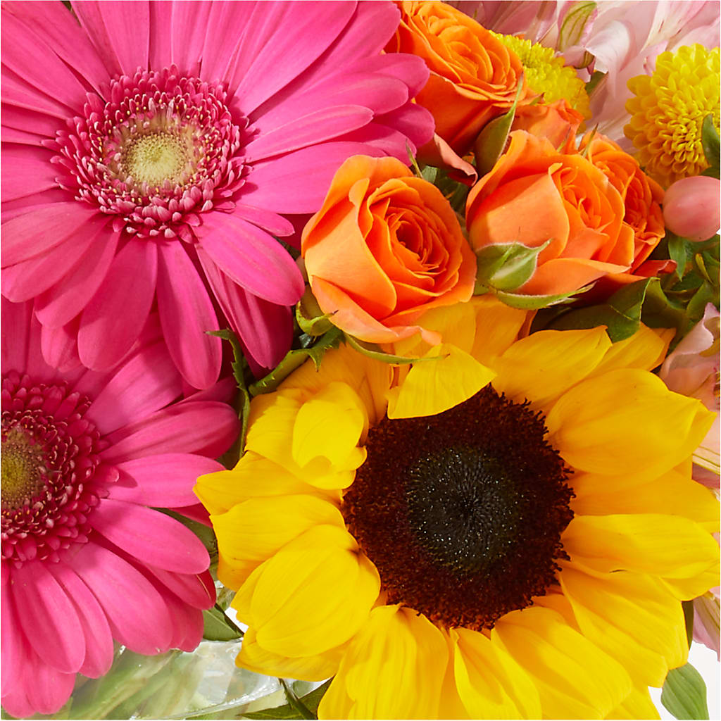 Florist Original Mixed Bouquet – Still Blooming, Santa Fe TX