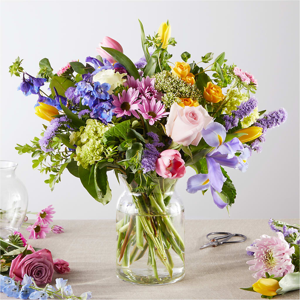Pastel Tradition - A Florist Original – Still Blooming, Santa Fe TX