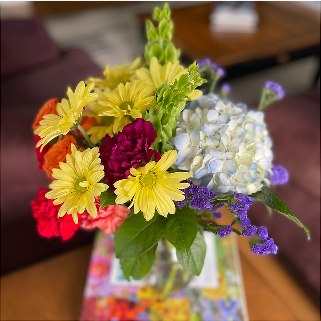 Summer Spectra - A Florist Original – Still Blooming, Santa Fe TX