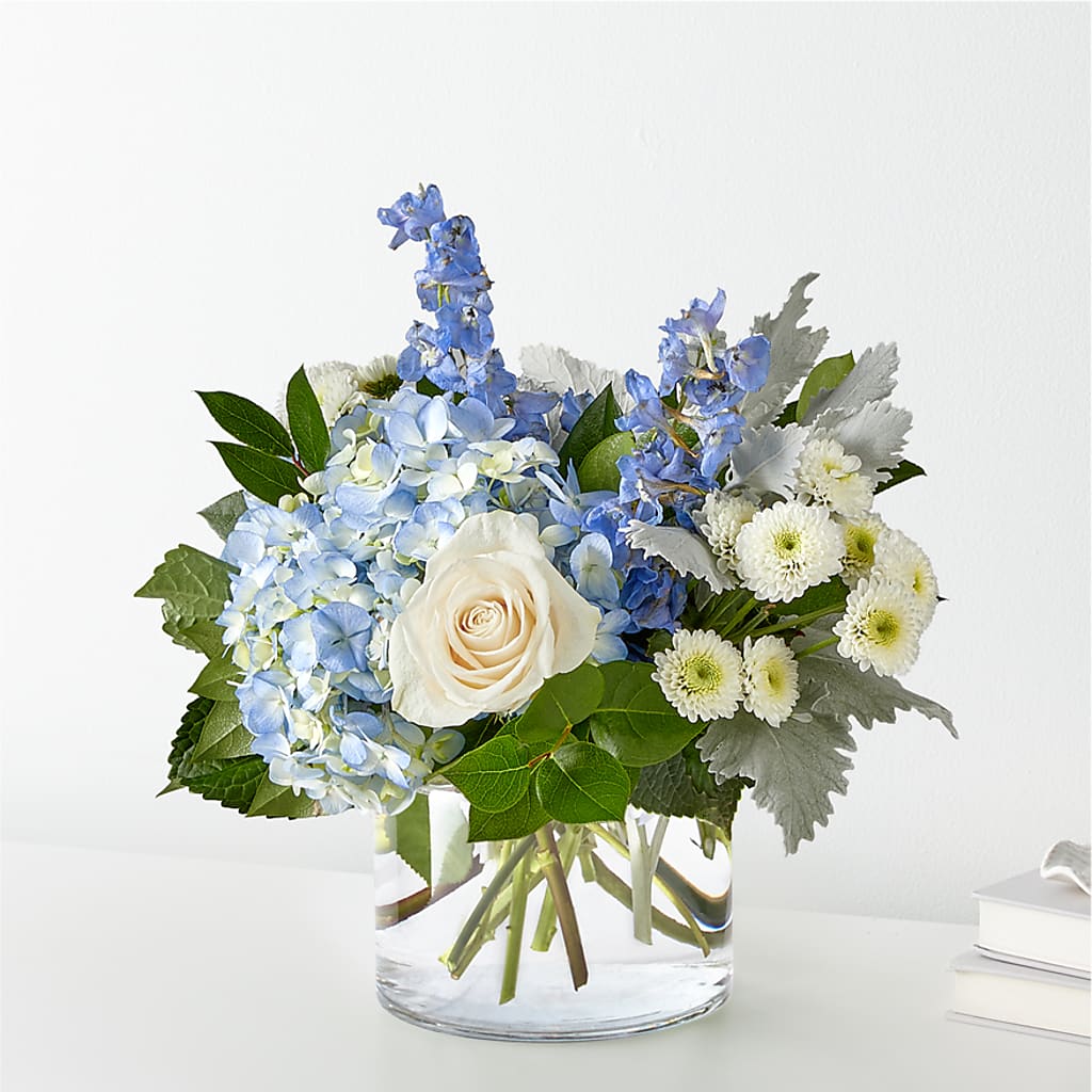 Clear Skies Bouquet – Still Blooming, Santa Fe TX