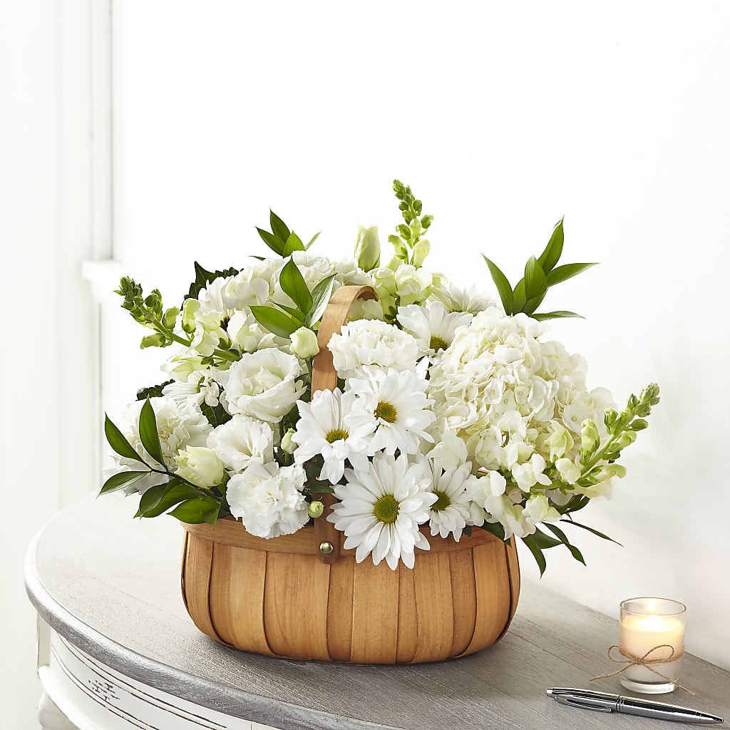 Pure Ivory Basket – Still Blooming, Santa Fe TX