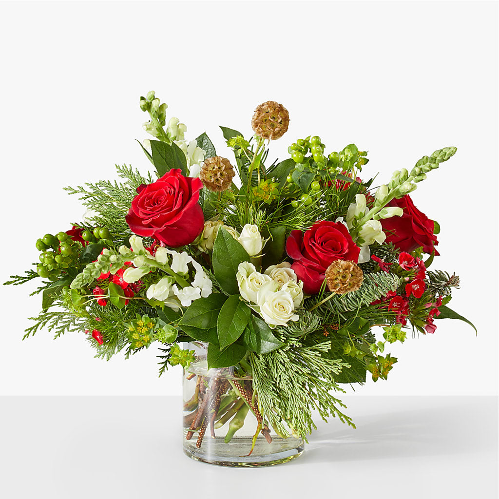 Deck the Halls Bouquet – Still Blooming, Santa Fe TX