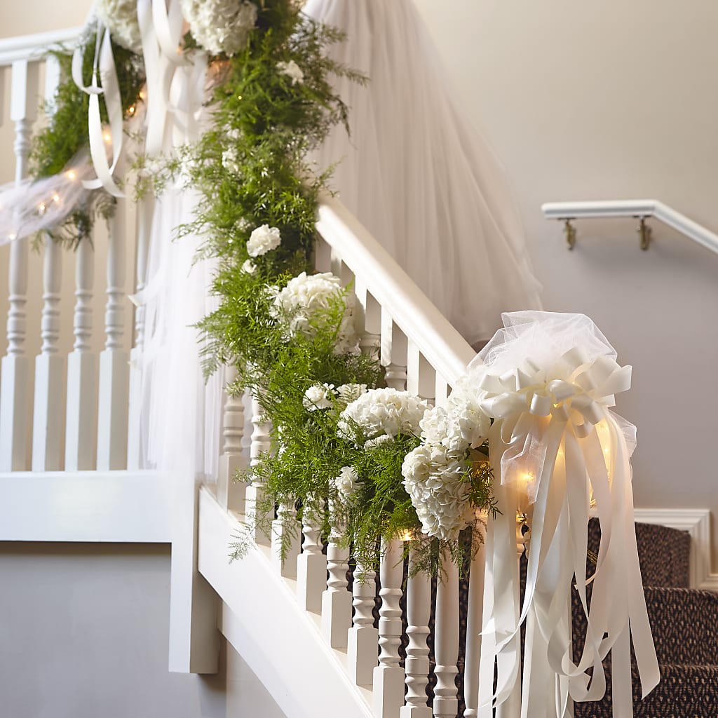 Champagne Dreams Garland – Still Blooming, Santa Fe TX