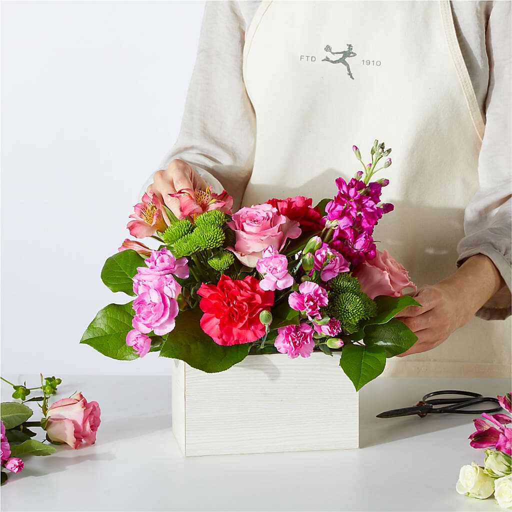 Sweetberry Box – A Florist Original –  Still Blooming, Santa Fe TX