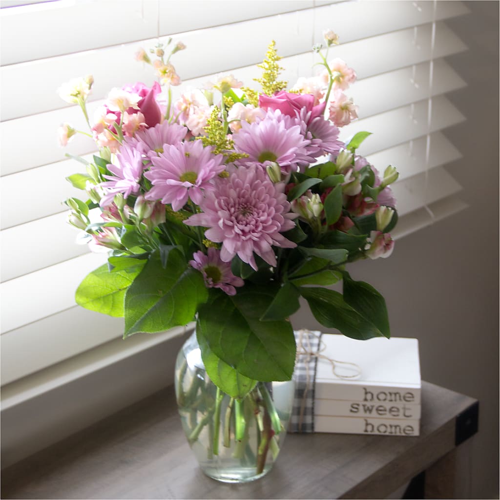 Pastel Tradition - A Florist Original –  Still Blooming, Santa Fe TX