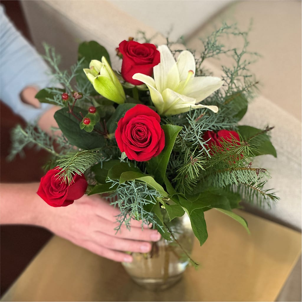 Glittering Lights Bouquet –  Still Blooming, Santa Fe TX