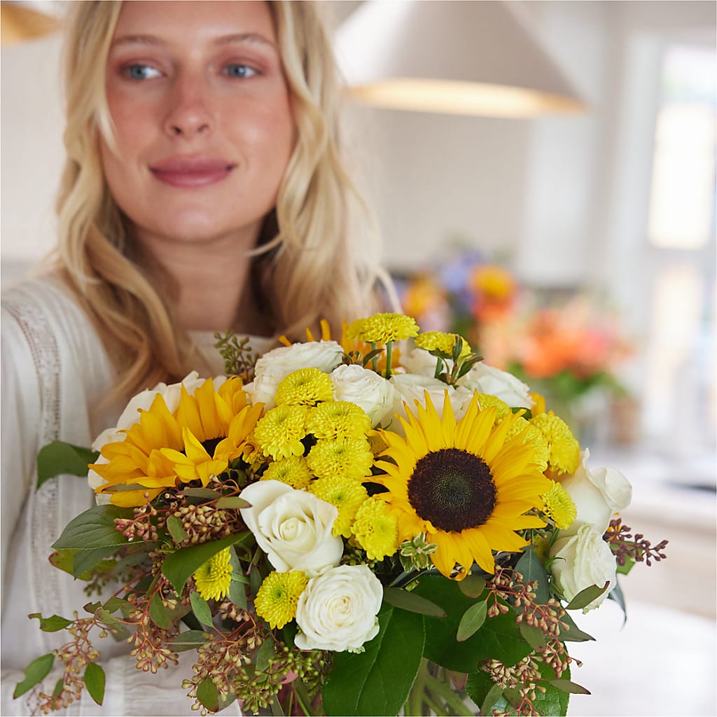Luminous Morning Bouquet –  Still Blooming, Santa Fe TX