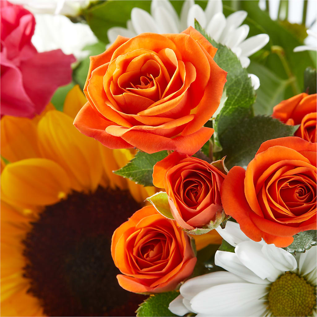 Sun-drenched Blooms Bouquet –  Still Blooming, Santa Fe TX