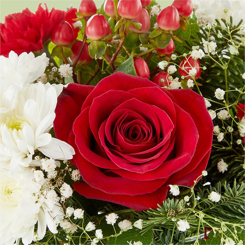 Chance of Flurries Bouquet –  Still Blooming, Santa Fe TX