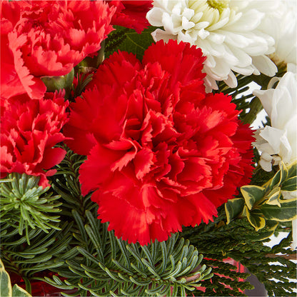 Christmas Market Bouquet –  Still Blooming, Santa Fe TX
