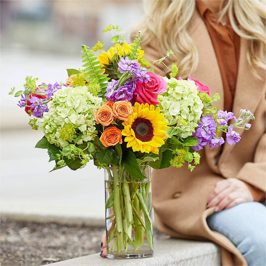 Vibrant Greetings Bouquet –  Still Blooming, Santa Fe TX