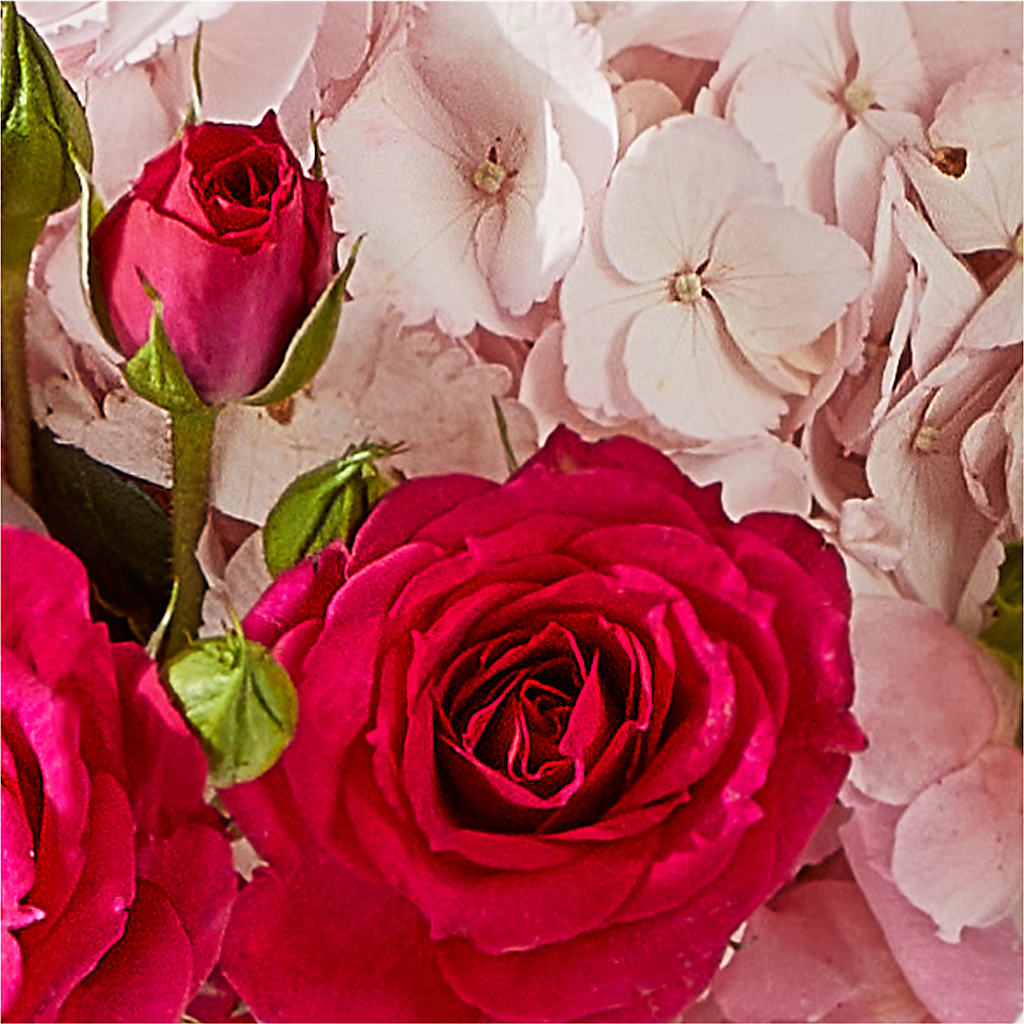 Glitz & Glam Bouquet –  Still Blooming, Santa Fe TX