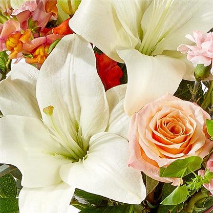 Grapefruit Splash Bouquet –  Still Blooming, Santa Fe TX