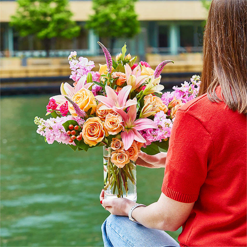 Bisous Bouquet –  Still Blooming, Santa Fe TX